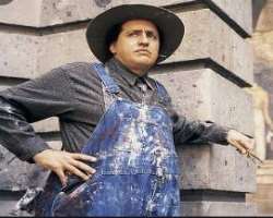 He put on weight to play the character of the huge Diego Rivera in 